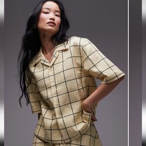 Topshop Windowpane Resort Yellow/black Button Up Top NWT Short Sleeve